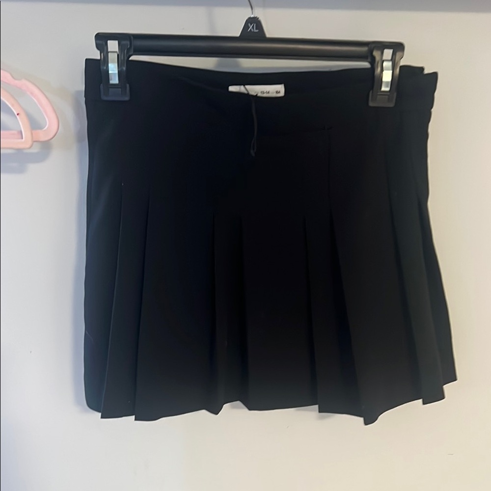 Zara Black Pleated Skirt